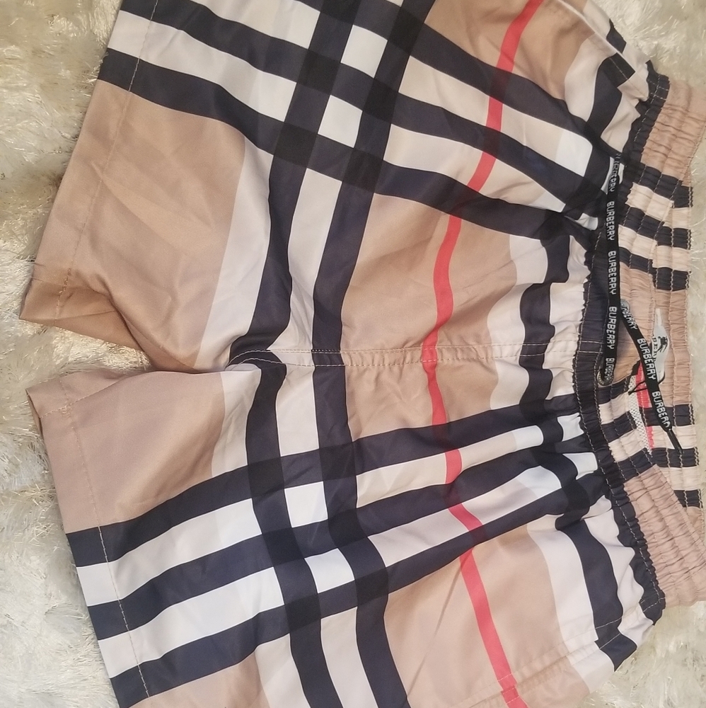 Burberry mens trunks